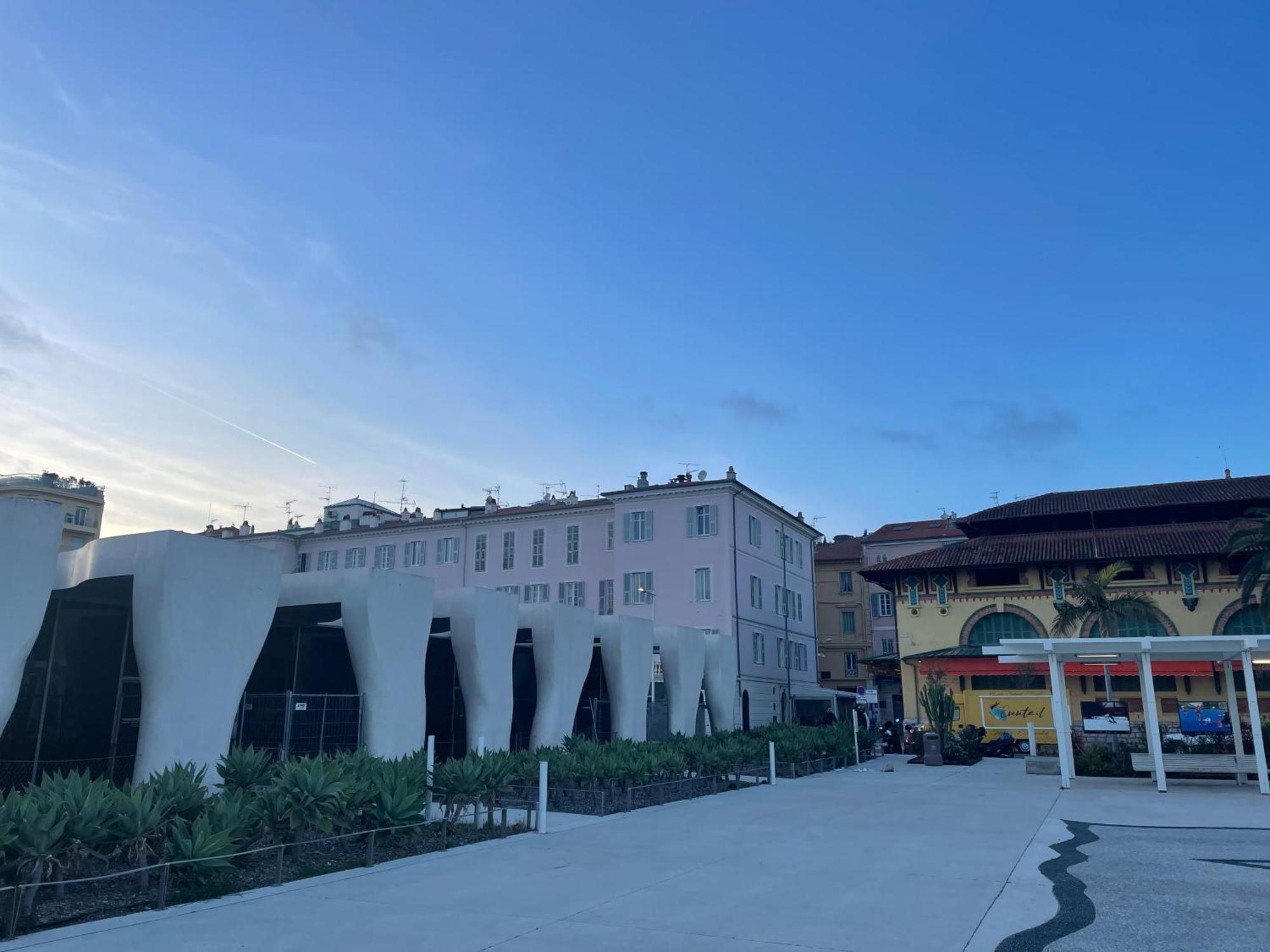 Logis Dore * Menton